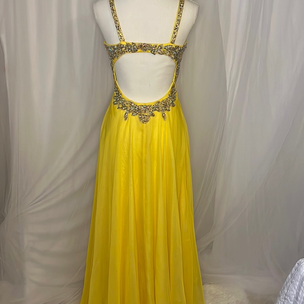 ⭐️FORMAL DRESS⭐️ | Size 5/6 | Yellow - Picture 11 of 13